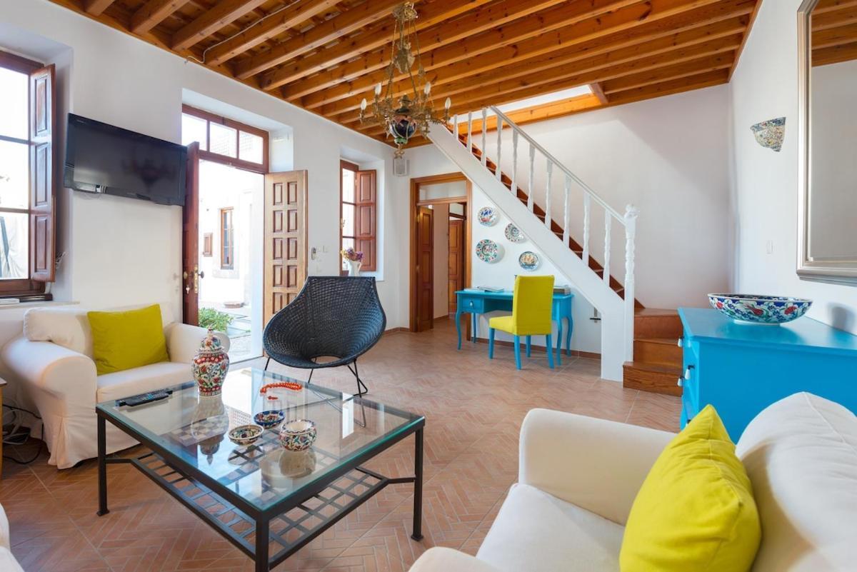 Villa Lindos Экстерьер фото