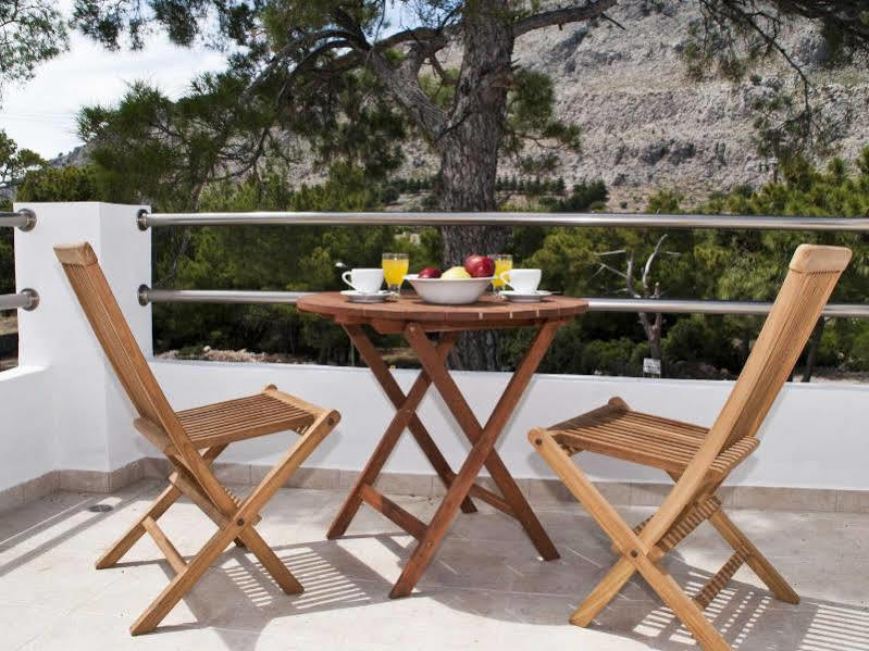 Villa Lindos Экстерьер фото