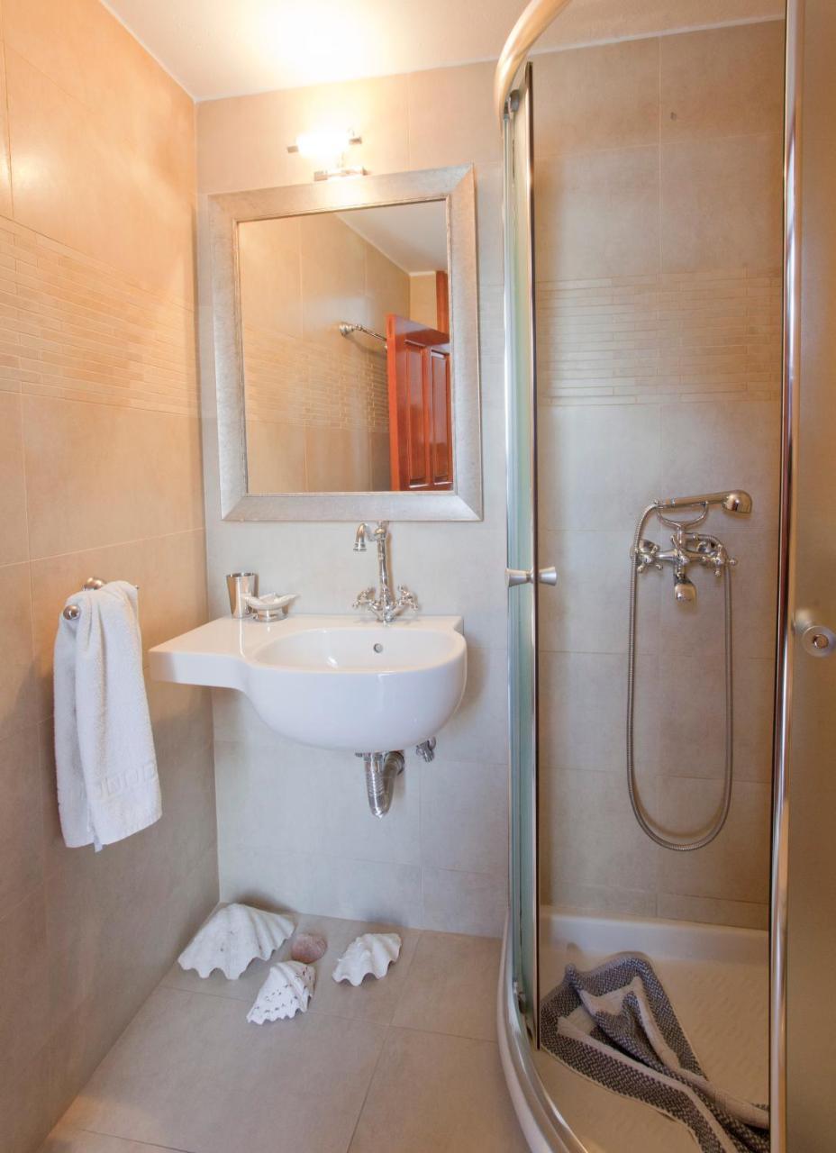Villa Lindos Экстерьер фото